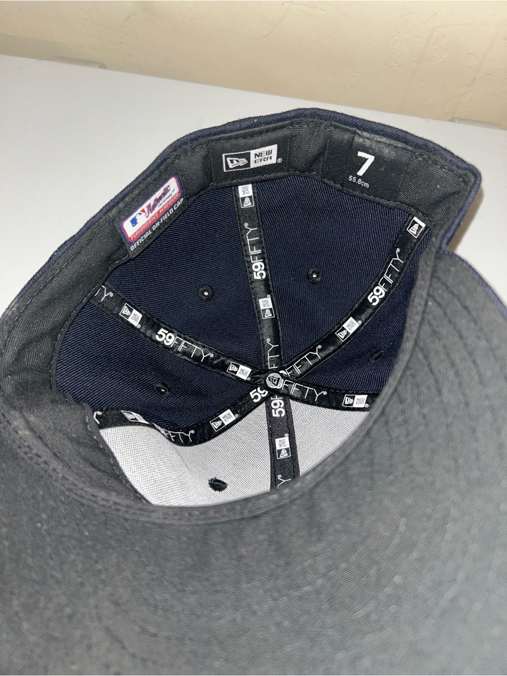 Seattle Mariners Unisex New Era 59Fifty Fitted Hat WR4 Navy Size 7 1/2 NWT - Picture 4 of 4